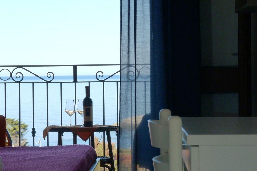 Hotel Bellavista S'Archittu المظهر الخارجي الصورة